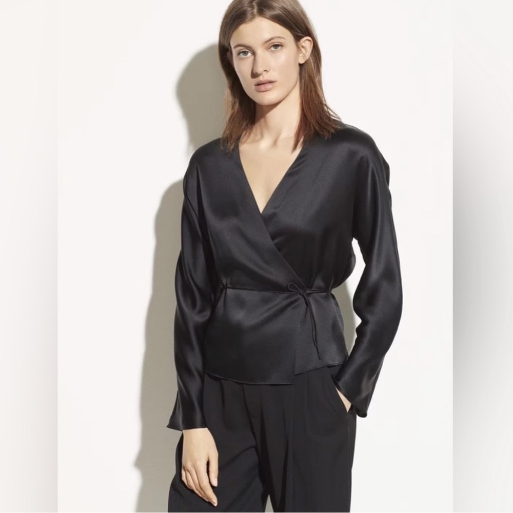 NAVY Silk Vince wrap top size medium